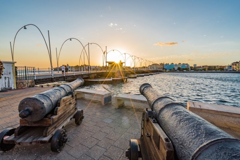 AdobeStock_266003443s